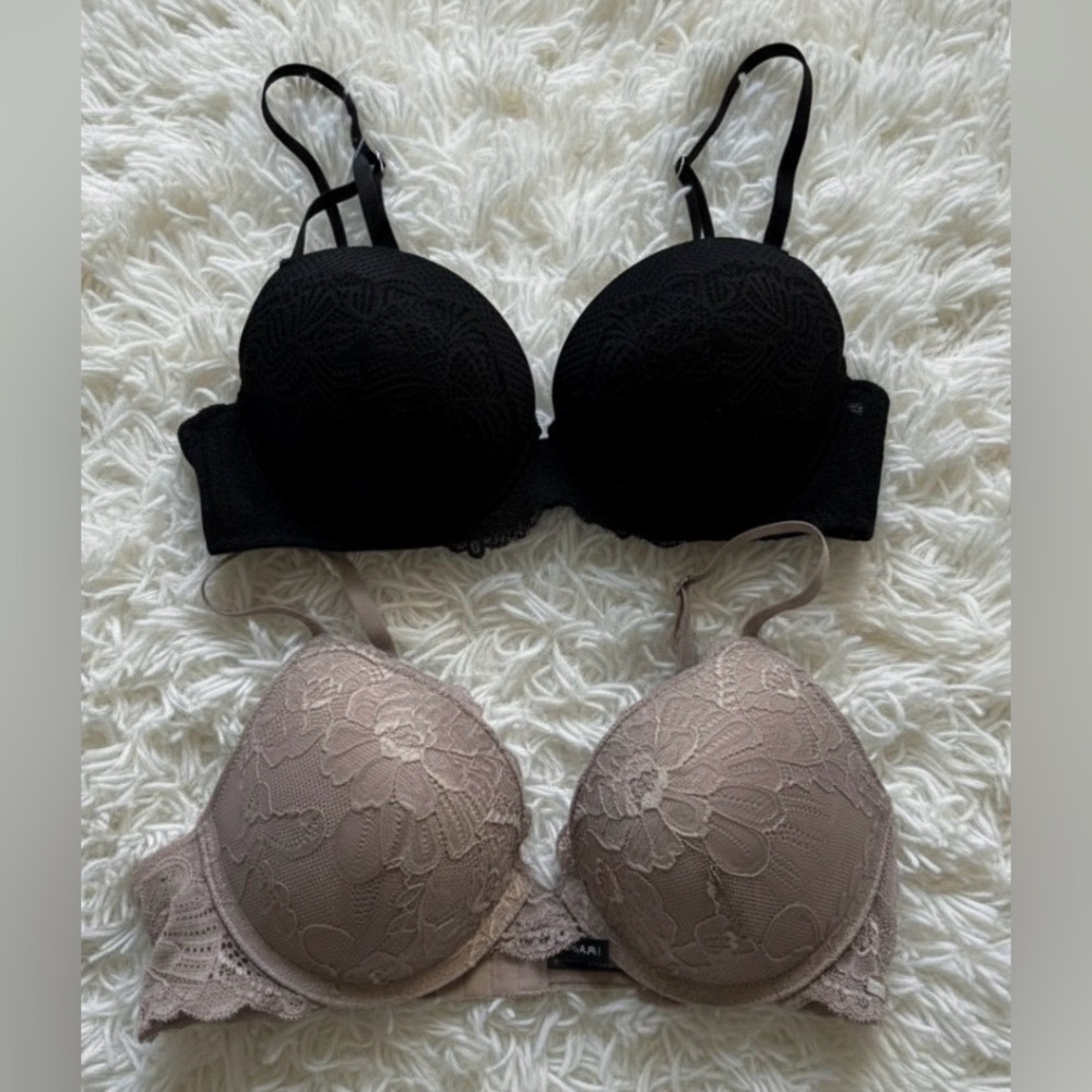 Tahari Elegant Lace Bras in Black and Tan Padded Size 34C